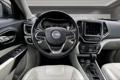 2021 Jeep Cherokee Latitude Lux