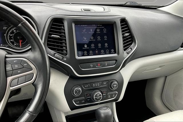 2021 Jeep Cherokee Latitude Lux