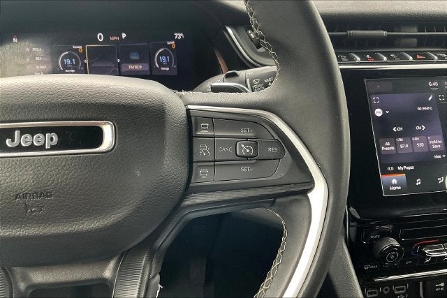 2024 Jeep Grand Cherokee Laredo 4x4