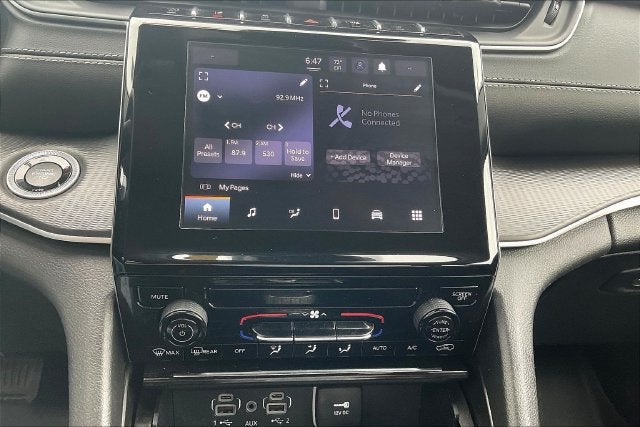 2024 Jeep Grand Cherokee Laredo 4x4