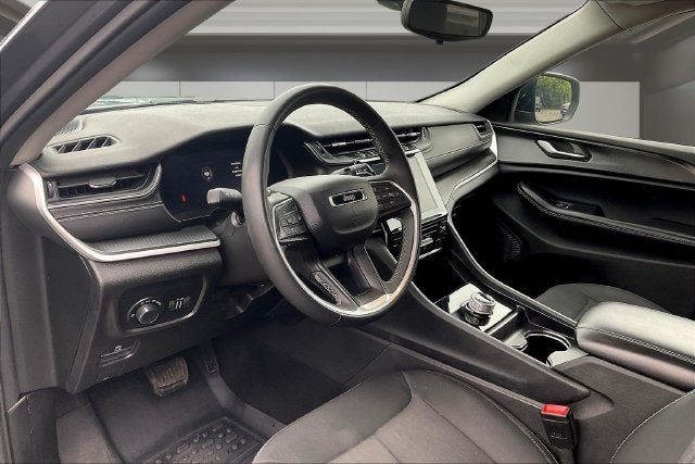 2024 Jeep Grand Cherokee Laredo 4x4