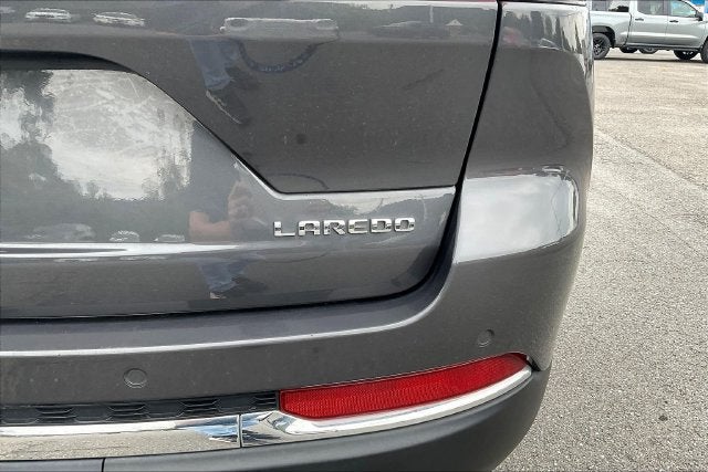 2024 Jeep Grand Cherokee Laredo 4x4