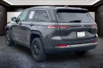 2024 Jeep Grand Cherokee Laredo 4x4
