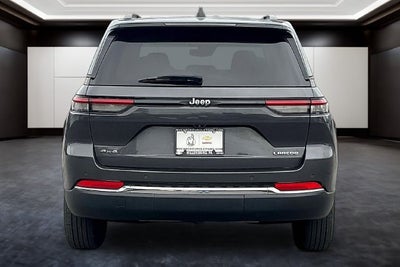 2024 Jeep Grand Cherokee Laredo 4x4