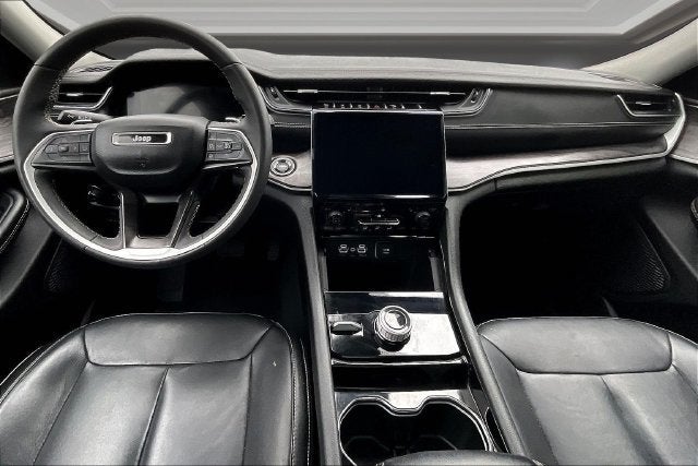 2024 Jeep Grand Cherokee Laredo 4x4