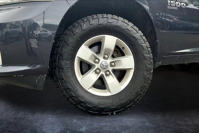 2019 RAM 1500 Classic Express Quad Cab 4x4 6'4" Box
