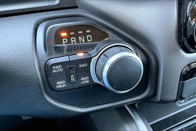 2020 RAM 1500 Big Horn Quad Cab 4x4 6'4" Box