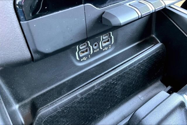 2020 RAM 1500 Big Horn Quad Cab 4x4 6'4" Box