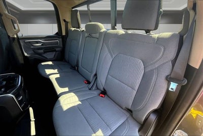 2020 RAM 1500 Big Horn Quad Cab 4x4 6'4" Box