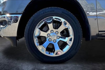 2020 RAM 1500 Big Horn Quad Cab 4x4 6'4" Box