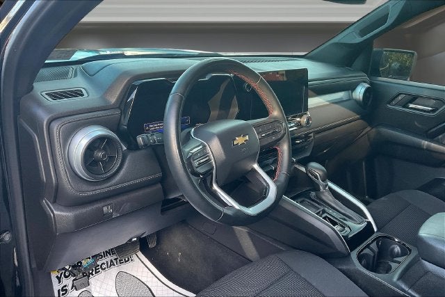 2025 Chevrolet Colorado WT/LT