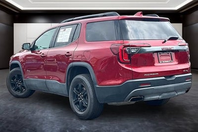 2023 GMC Acadia AT4