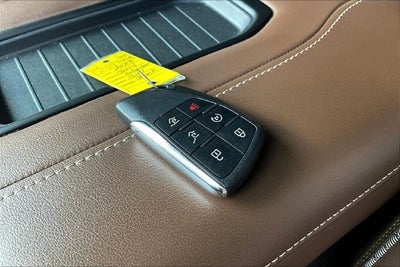 2023 Chevrolet Suburban High Country