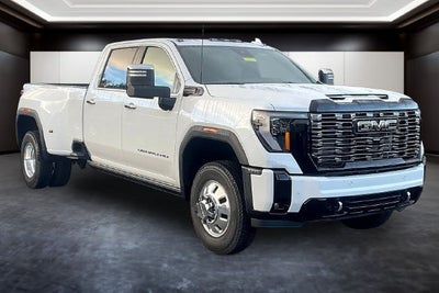 2026 GMC Sierra 3500 HD Denali Ultimate DRW