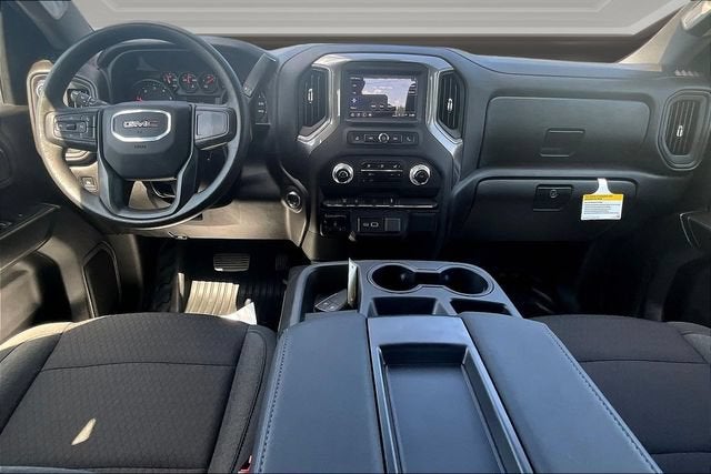 2025 GMC Sierra 2500 HD Pro