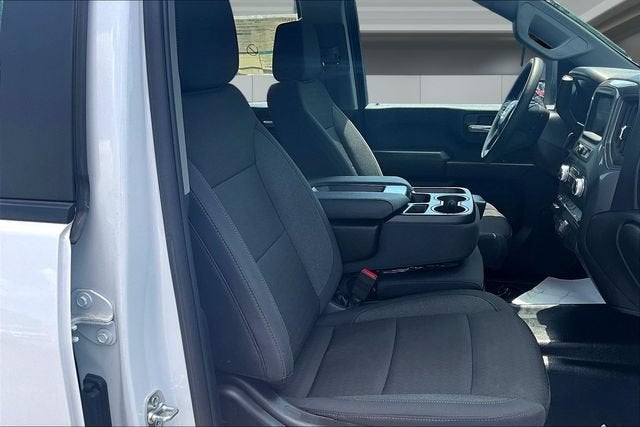 2025 GMC Sierra 2500 HD Pro