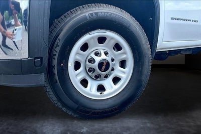 2025 GMC Sierra 2500 HD Pro