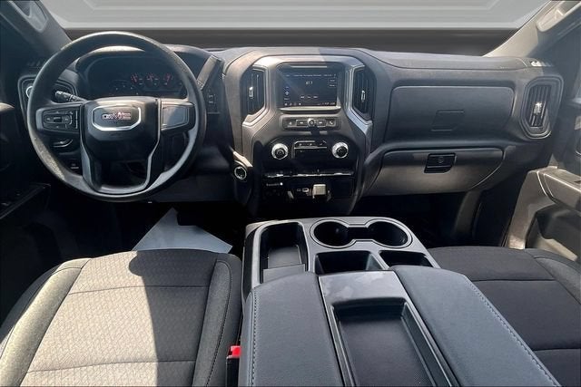 2025 GMC Sierra 2500 HD Pro