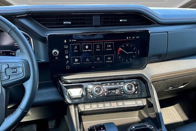 2025 GMC Sierra 1500 AT4