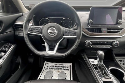 2023 Nissan Altima 2.5 SV