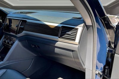 2023 Volkswagen Atlas 2.0T SE w/Technology