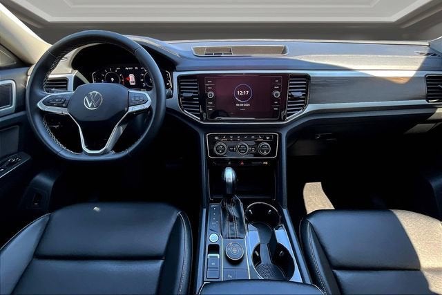 2023 Volkswagen Atlas 2.0T SE w/Technology