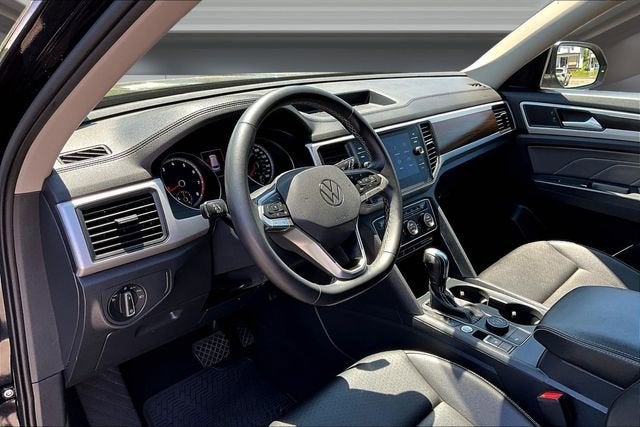 2021 Volkswagen Atlas 3.6L V6 SE w/Technology