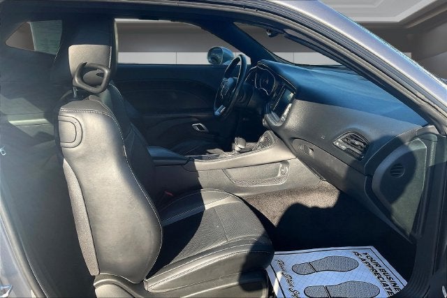 2015 Dodge Challenger SXT Plus