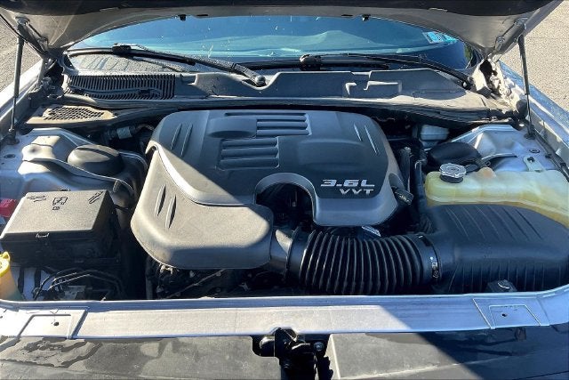 2015 Dodge Challenger SXT Plus