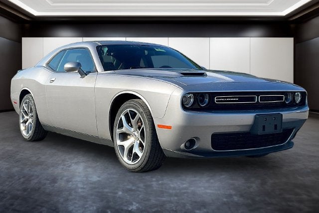 2015 Dodge Challenger SXT Plus