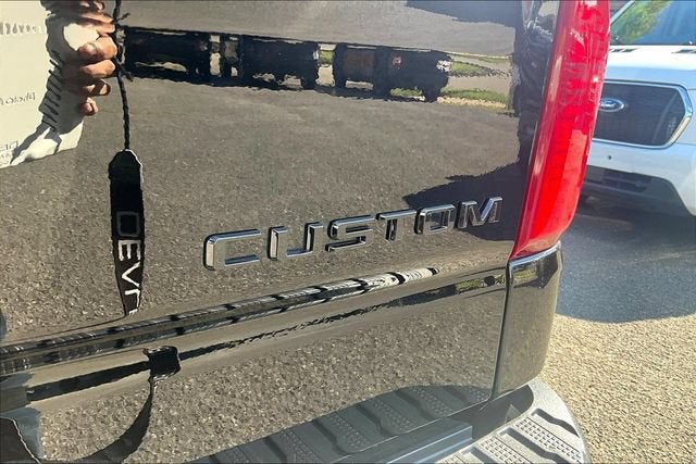 2024 Chevrolet Silverado 1500 Custom Trail Boss