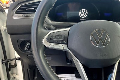 2024 Volkswagen Tiguan 2.0T SE