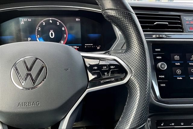 2023 Volkswagen Tiguan 2.0T SE R-Line Black