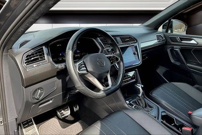 2023 Volkswagen Tiguan 2.0T SE R-Line Black