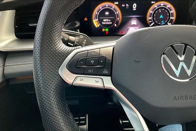 2025 Volkswagen Tiguan 2.0T SE R-Line Black