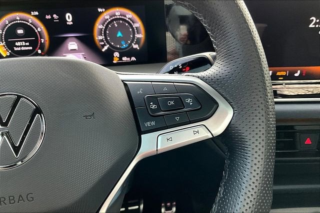 2025 Volkswagen Tiguan 2.0T SE R-Line Black