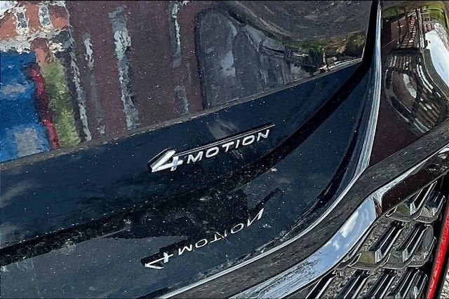 2025 Volkswagen Tiguan 2.0T SE R-Line Black