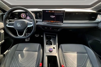 2025 Volkswagen Tiguan 2.0T SE R-Line Black