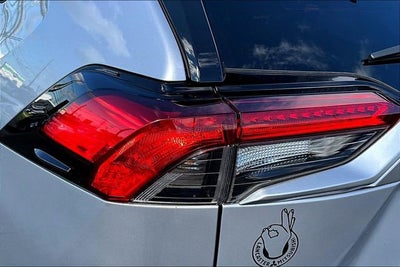 2022 Toyota RAV4 Hybrid LE