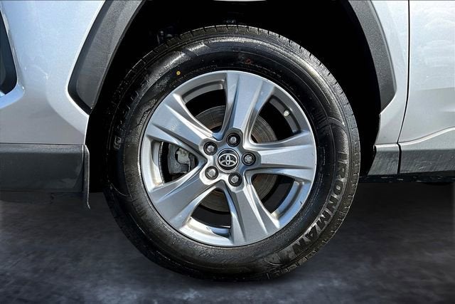 2022 Toyota RAV4 Hybrid LE