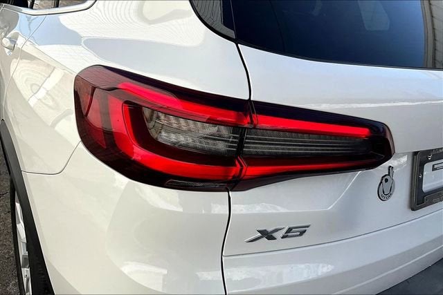 2022 BMW X5 PHEV xDrive45e
