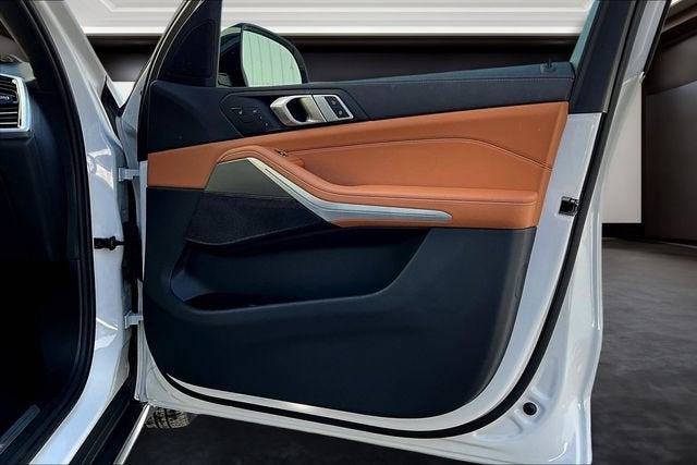 2022 BMW X5 PHEV xDrive45e