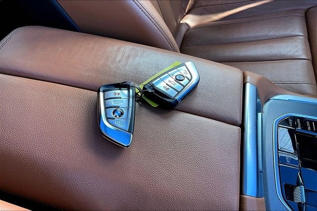 2022 BMW X5 PHEV xDrive45e