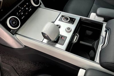 2023 Land Rover Range Rover SV