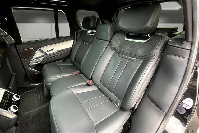 2023 Land Rover Range Rover SV