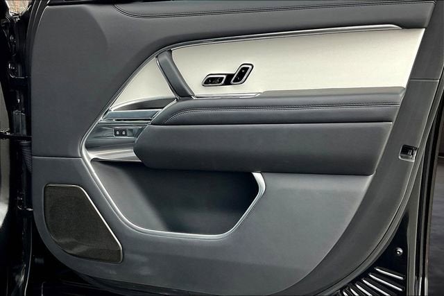 2023 Land Rover Range Rover SV