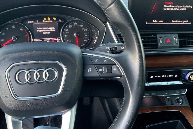 2023 Audi Q5 Premium 40 TFSI quattro S tronic