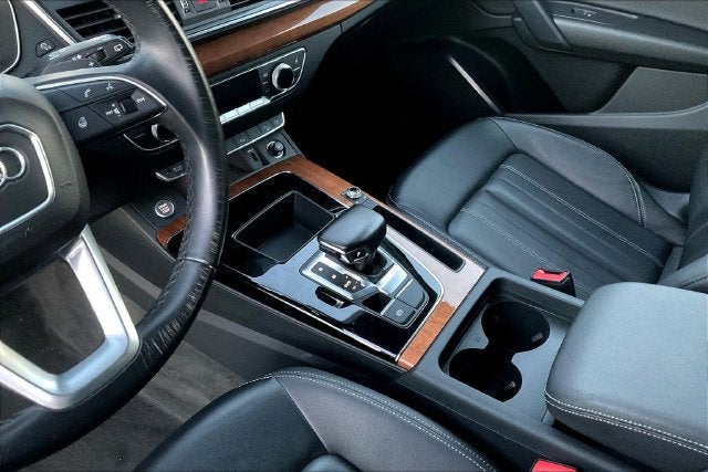 2023 Audi Q5 Premium 40 TFSI quattro S tronic
