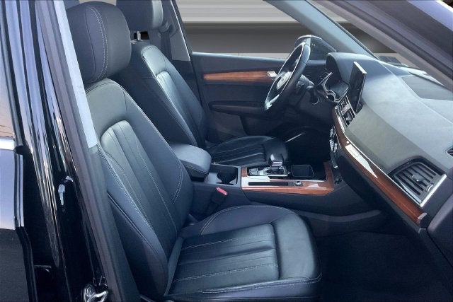 2023 Audi Q5 Premium 40 TFSI quattro S tronic