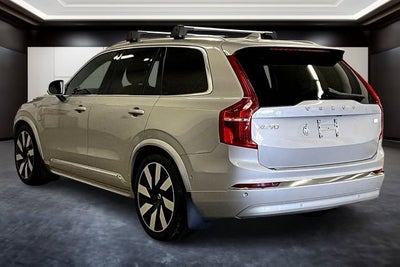 2023 Volvo XC90 Recharge Plug-In Hybrid T8 Ultimate Bright Theme 7-Seater